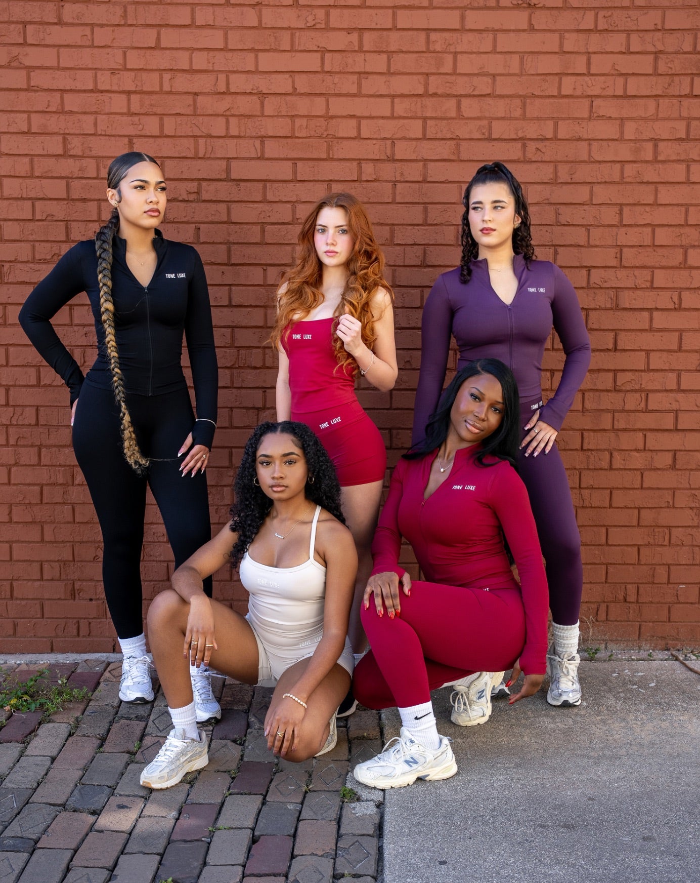 Black—IGNITE leggings